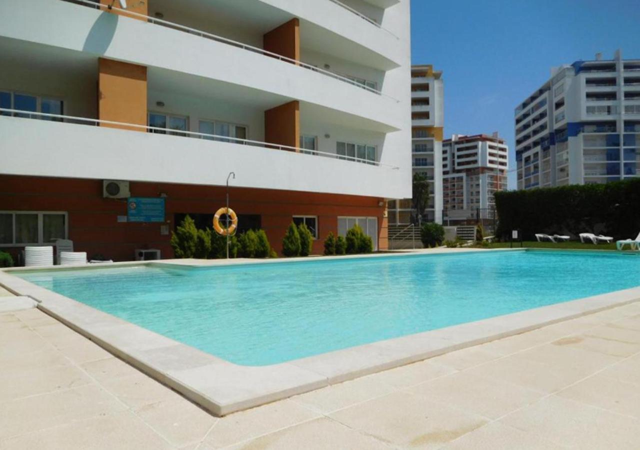 T1 Flamingo - - 1,5 Km Da